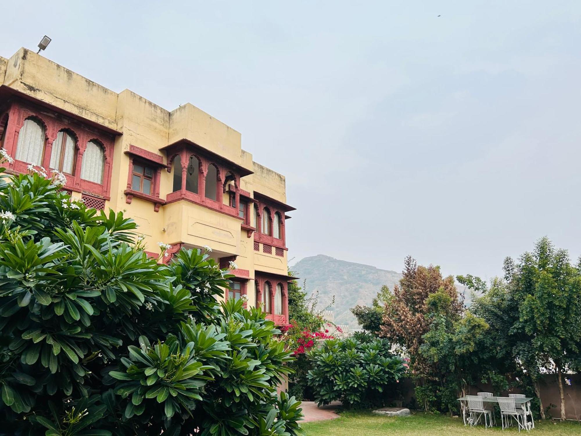 Adhbhut Hotel Τζαϊπούρ Εξωτερικό φωτογραφία
